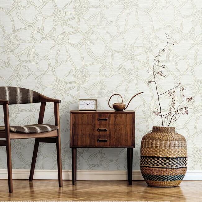 Nikki Chu Amhara Peel and Stick Wallpaper – RoomMates Decor